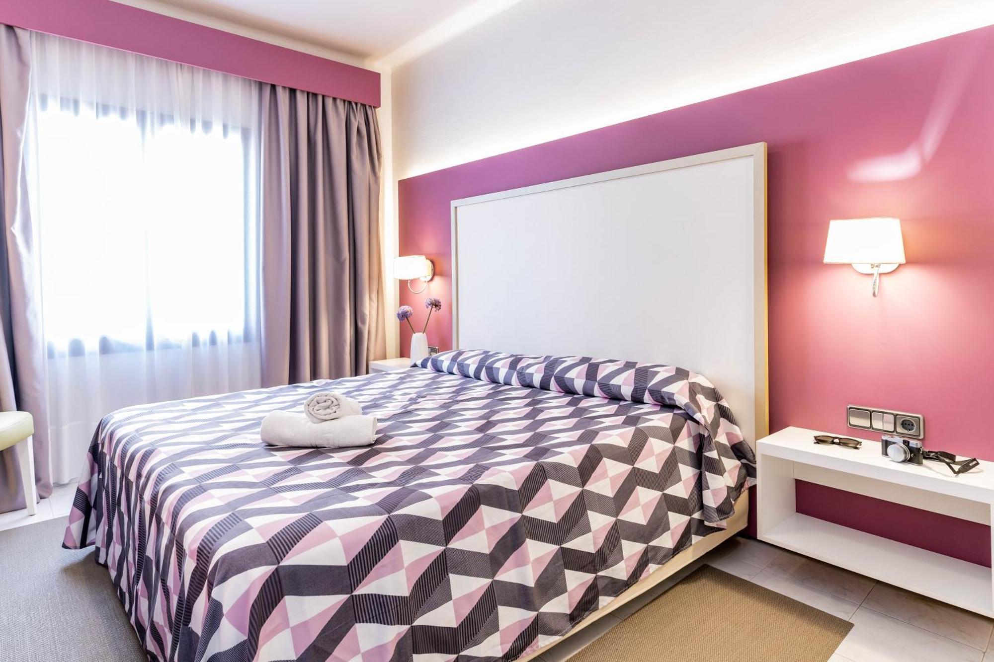 The Purple Hotel - Adults Only San Antonio  Kamer foto